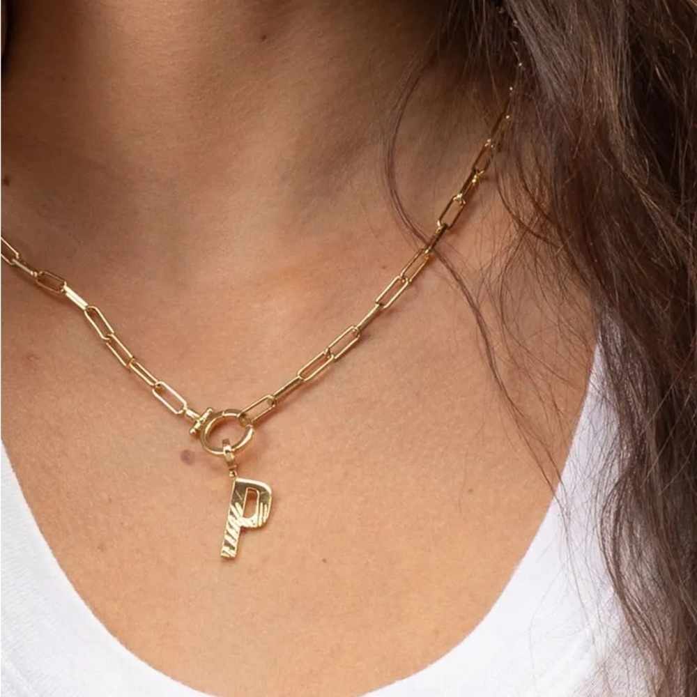 Gorjana New Parker Initial P‎ Charm 18k Gold Plated Brass - Picture 3 of 8